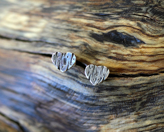 Personalized Sterling Silver Tree Bark Heart Earring (S0398)