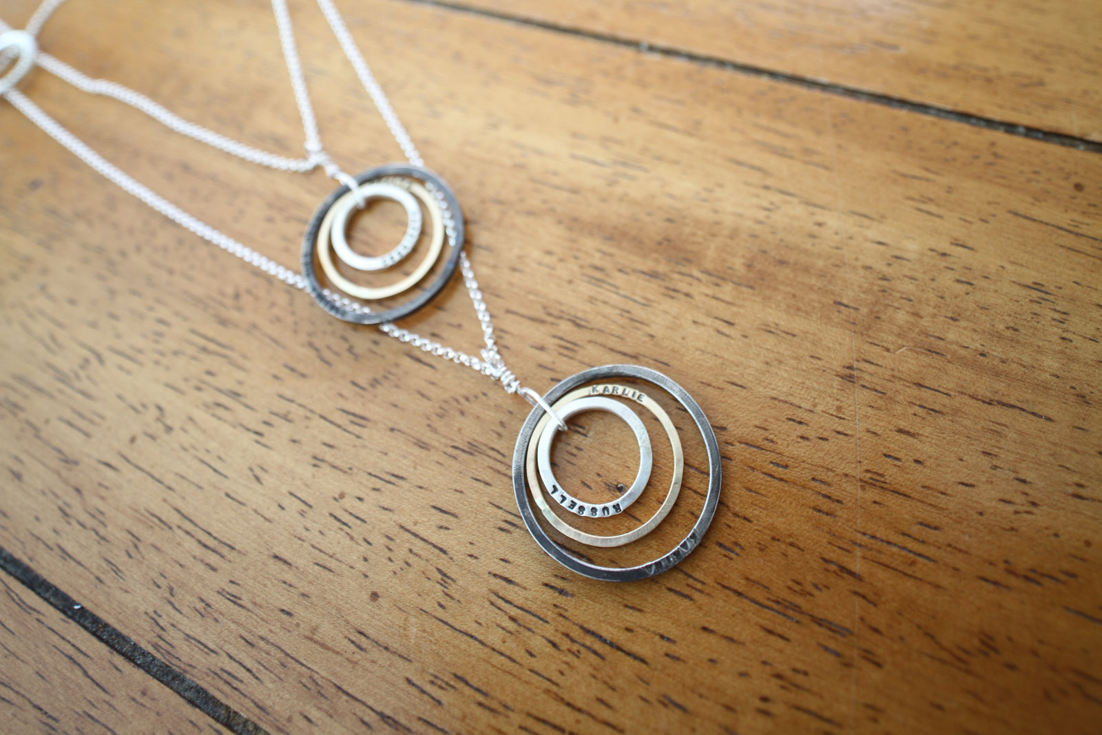 Personalized Tricolor Necklace (S0660)