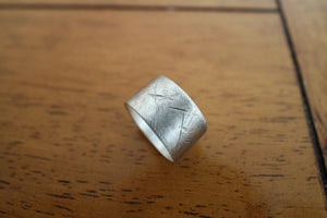 Rustic wide sterling silver wedding ring (S0662)