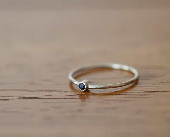 14k White Gold Band Set with Round Blue Sapphire (S0599)