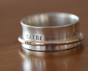 Ask Me A Question Sterling Silver Spinner Ring (S0609)