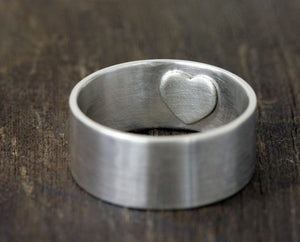 Secret heart mens wedding ring (S0218)