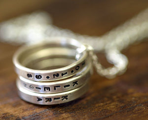 Personalized mommy necklace (S0236)