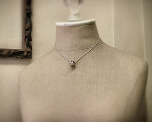 Personalized mommy necklace (S0236)